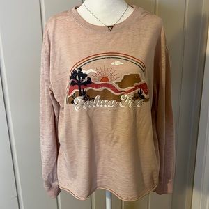 Adorable pink Joshua Tree long sleeve burn out tee. Super soft & fun.
